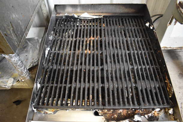 Star Ultra Max Stainless Steel Commercial Countertop Natural Gas Powered Charbroiler Grill. 24x31x18 - Image 3 of 5