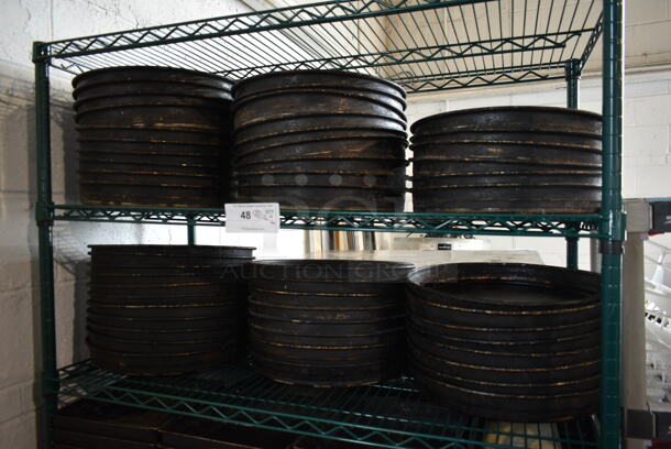 ALL ONE MONEY! Two Tier Lot of 52 Metal Round Baking Pans.