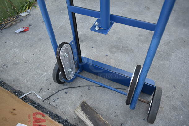 BRAND NEW SCRATCH AND DENT! Lavex 257AP0032 Blue Metal Furniture Dolly / Hand Truck. 750 Pound Capacity. - Image 5 of 10