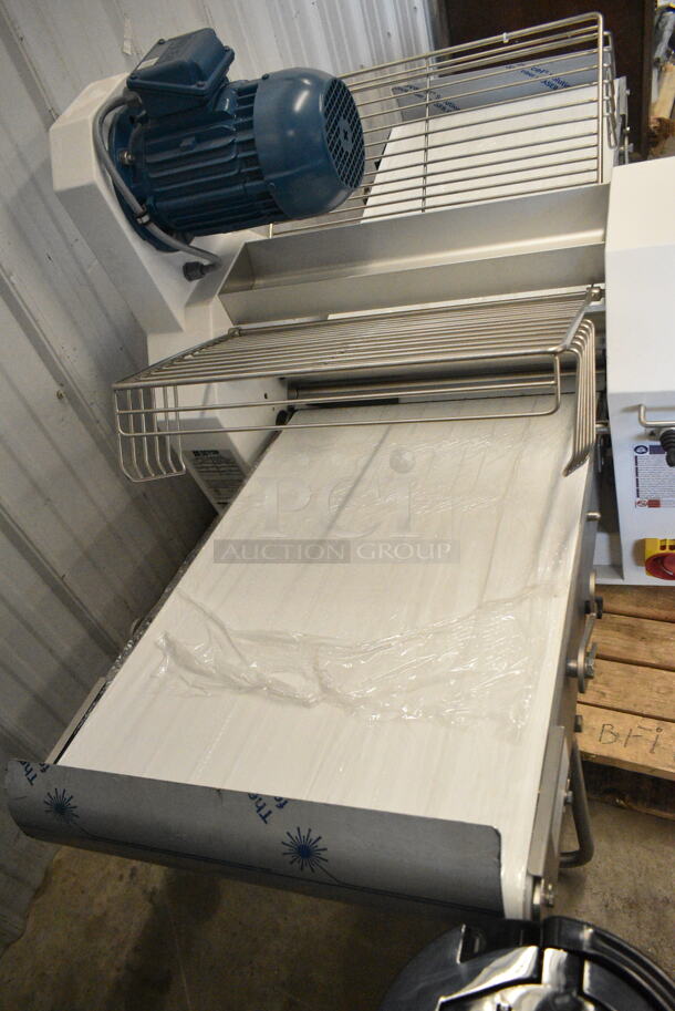BRAND NEW SCRATCH AND DENT! 2024 Doyon LSA516 Metal Commercial Countertop 63" Reversible Dough Sheeter. 120 Volts, 1 Phase. Tested and Working! - Image 5 of 8