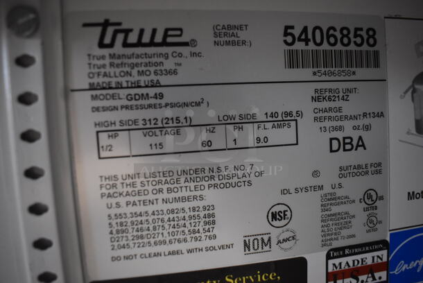 2011 True GDM-49 Two Section Reach-In Floor Standing Glass Door Merchandiser Cooler In Black With Polycoated Racks. 115V, 1 Phase. Tested And Working - Image 6 of 6