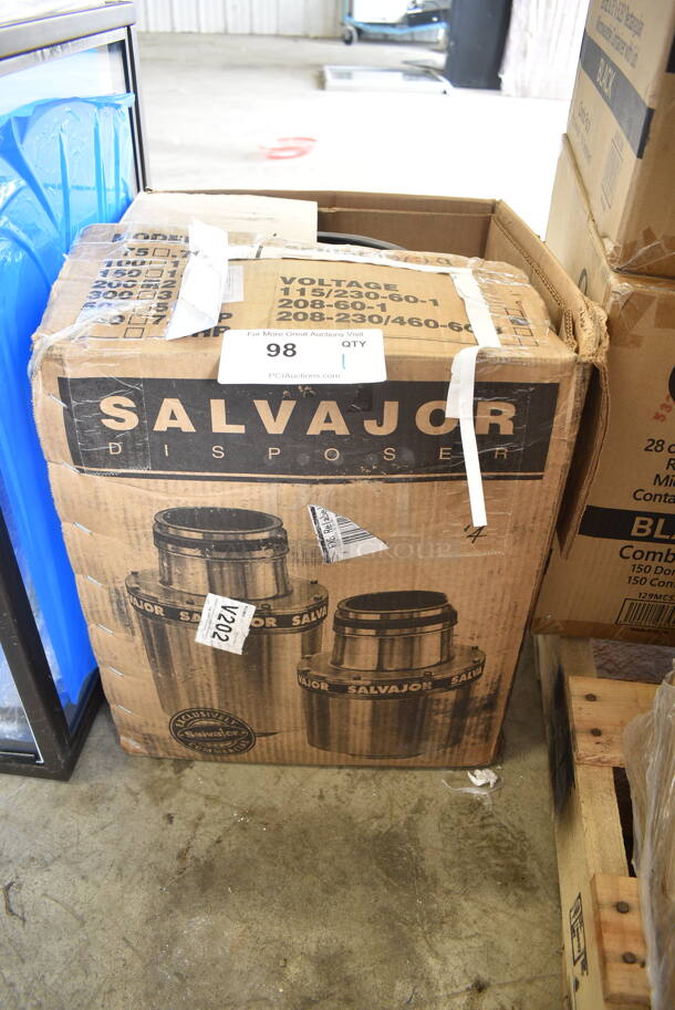 BRAND NEW SCRATCH AND DENT! Salvajor 200 Commercial Garbage Disposer. 208 Volts, 1 Phase.  - Image 2 of 4