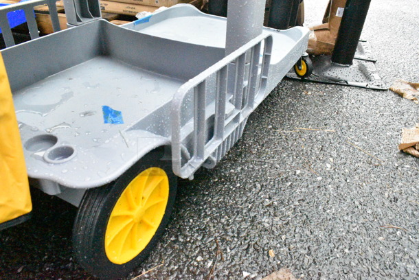 BRAND NEW SCRATCH AND DENT! Lavex 274GRYCARTWB Premium Gray 3-Shelf Janitor Cart Kit with Yellow Bag, Black Zipper Bag and Lid - Image 5 of 7