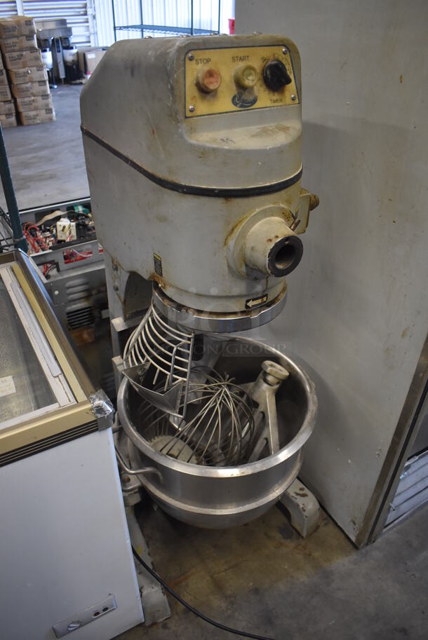 Globe SP30 Metal Commercial Floor Style 30 Quart Planetary Dough Mixer w/ Stainless Steel Mixing Bowl, Partial Bowl Guard, Paddle, Balloon Whisk and Dough Hook Attachments. 115 Volts, 1 Phase. 23x24x50. Tested and Does Not Power On - Image 3 of 7