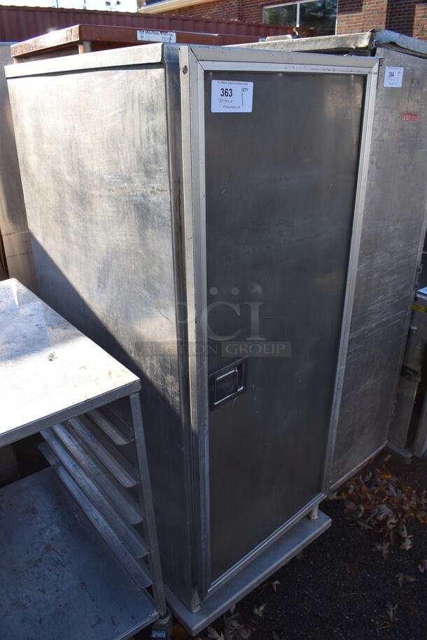 Metal Commercial Enclosed Pan Transport Rack on Commercial Casters. 25x33x63 - Image 2 of 5