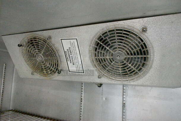 Vulcan CR-44 Stainless Steel Commercial 2 Door Reach In Cooler. 115 Volts, 1 Phase. Tested and Working!  - Image 5 of 8