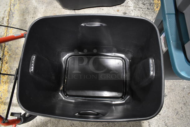 ALL ONE MONEY! Lot of 4 Poly Bins and Lids - Image 5 of 7