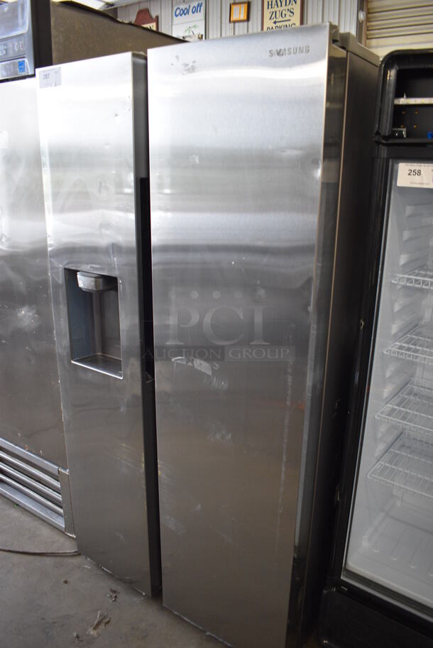 BRAND NEW SCRATCH AND DENT! Samsung Stainless Steel Reach In Cooler Freezer w/ Water Dispenser. 115 Volts, 1 Phase. 36x33x70. Tested and Working! - Image 2 of 7