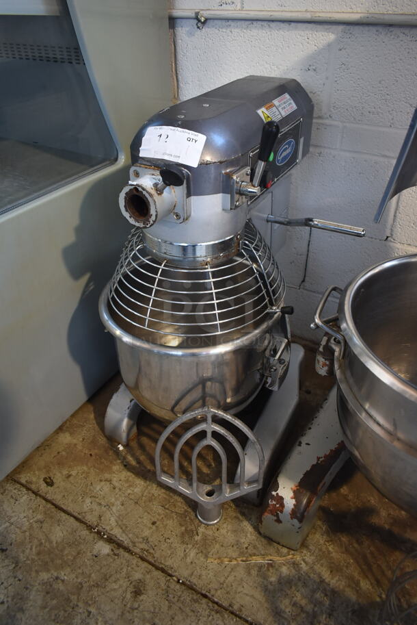 General GEM120 Metal Commercial Floor Style 20 Quart Planetary Dough Mixer w/ Stainless Steel Mixing Bowl, Bowl Guard and Paddle Attachments. 110 Volts, 1 Phase.  Tested and Working! - Image 1 of 7