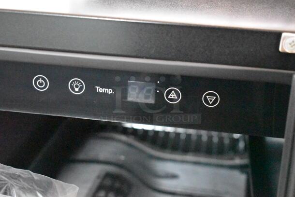 BRAND NEW SCRATCH AND DENT! Whynter BBR-638SB 12" Built In 60 Can Beverage Cooler Merchandiser with Lock, Stainless Steel. 115 Volts, 1 Phase. Tested and Working! - Image 5 of 6