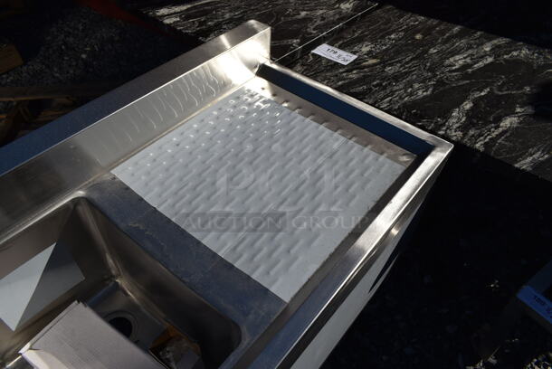 BRAND NEW SCRATCH AND DENT! Regency 600S31014219 Stainless Steel Commercial Back Bar 3 Bay Sink w/ Dual Drain Boards. Bays 10x14. Drain Boards 17.5x15 - Image 4 of 5