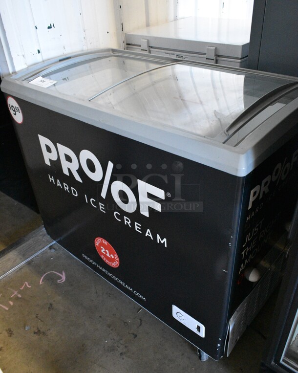 Stajac VBN-4 Metal Commercial Chest Freezer Merchandiser. 115 Volts, 1 Phase. Tested and Working! - Image 2 of 6