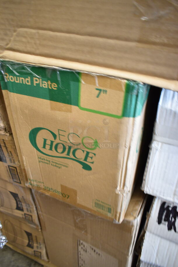 PALLET LOT of 30 BRAND NEW Boxes Including 795PTOKFT3 Choice Kraft Microwavable Folded Paper #3 Take-Out Container 7 3/4" x 5 1/2" x 2 1/2" - 200/Case, 128HD8BULK ChoiceHD 8 oz. Microwavable Translucent Plastic Deli Container - 480/Case, 2 Box 5008W Choice 8 oz Paper Hot Cups, 5 Box 502404816CL Lavex 40-45 Gallon 16 Micron 40" x 48" High Density Janitorial Can Liner / Trash Bag - 250/Case, 3 Box 128HD16BULK ChoiceHD 16 oz. Microwavable Translucent Plastic Deli Container - 480/Case, 128HD12COMBO ChoiceHD 12 oz. Microwavable Translucent Plastic Deli Container and Lid Combo Pack - 240/Case, 127CH24 Choice 24 oz. Clear RPET Hinged Deli Container - 200/Case, 500CFT Lavex White C-Fold Standard Weight Towel - 2400/Case, QHXR050 Tuxton Ramekins, 395RP07 EcoChoice Compostable Sugarcane / Bagasse 7" Plate - 1000/Case, 9PWCR Dart Plates, CCP-9-SQ 9 oz Squat Cold Cups, 2 Box 394EN502M Noble Products Powder-Free Disposable Blue Exam Grade Nitrile 4 Mil Thick Textured Gloves - Medium - 1000/Case, 966UPWIDEKFT 2-Ply Wide Interfold 6 1/2" x 8 1/2" Dispenser Napkin, Choice 16 oz Cups. 30 Times Your Bid! - Image 10 of 12