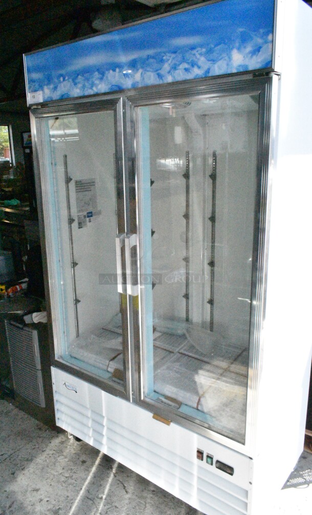 BRAND NEW SCRATCH AND DENT! 2024 Avantco 178GDC40HCW 48" White Customizable Swing Glass Door Merchandiser Refrigerator with LED Lighting on Commercial Casters. 115 Volts, 1 Phase. Tested and Working! - Image 2 of 10