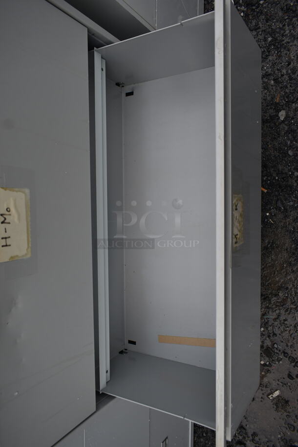 Metal 4 Drawer and 1 Cabinet Filing Cabinet. - Image 5 of 6