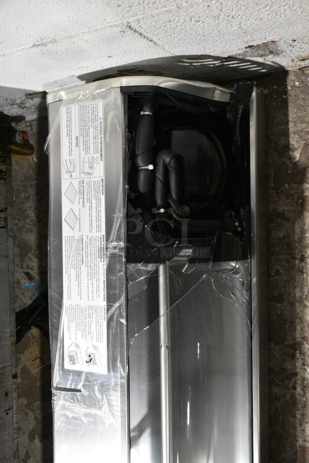 BRAND NEW SCRATCH AND DENT! Hoshizaki HNC-210BA-R-SLH Metal Commercial Countertop Sushi Display Case Merchandiser. See Pictures for Broken Glass. 115 Volts, 1 Phase. Tested and Working! - Image 2 of 5