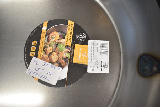 4 LIKE NEW! Items; 407SEW1030 Vollrath N7012 Arkadia 12" Aluminum Non-Stick Fry Pan, 407EW1030 Vollrath 7012 Arkadia 12" Aluminum Fry Pan, 980062008 Matfer Bourgeat 062008 15 3/4" Black Carbon Steel Fry Pan. 4 Times Your Bid! - Image 10 of 10