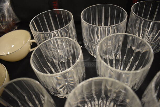 ALL ONE MONEY! Lot of Various Glassware - Image 2 of 8