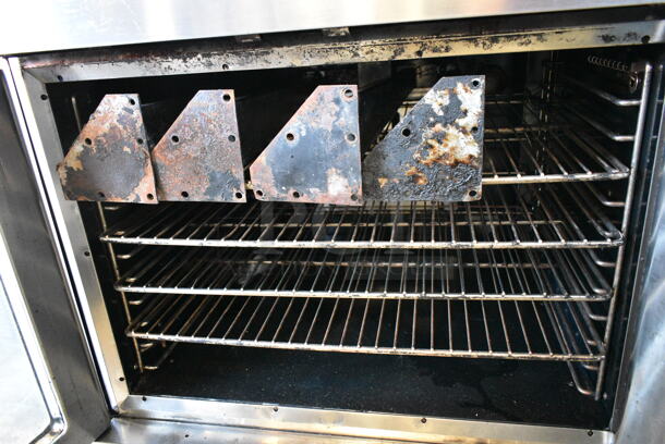 Vulcan VC4GD-10 Stainless Steel Commercial Natural Gas Powered Full Size Convection Oven w/ View Through Doors, Metal Oven Racks, Metal Legs and Thermostatic Controls.  - Image 4 of 7