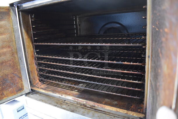 2 Blodgett Stainless Steel Commercial Gas Powered Full Size Convection Ovens w/ Solid Doors, Metal Oven Racks and Thermostatic Controls. 208-220 Volts. 38.5x39x64.5. 2 Times Your Bid! - Image 4 of 5