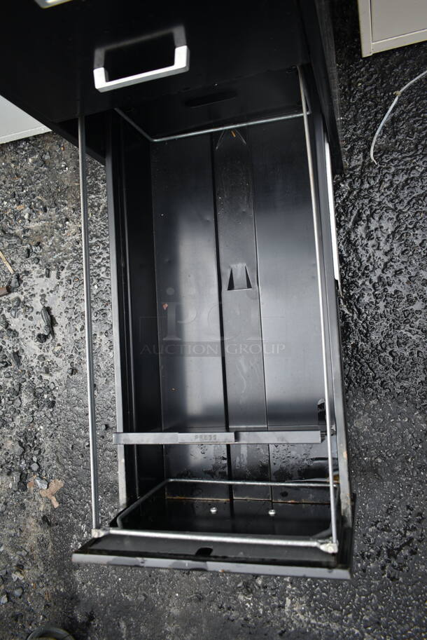 Black Metal 4 Drawer Filing Cabinet. - Image 5 of 5