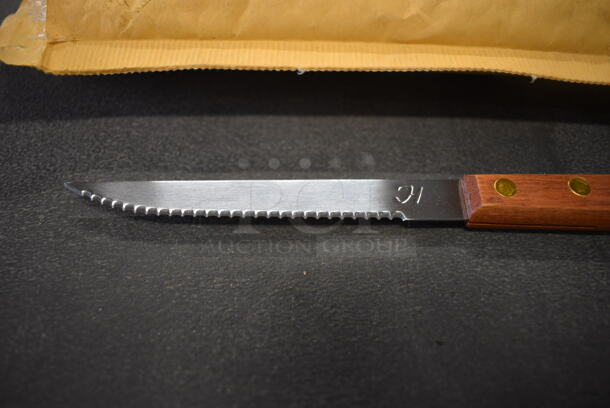24 BRAND NEW! Thunder Group Stainless Steel Serrated Knives w/ Wooden Handle. 8". 24 Times Your Bid! - Image 3 of 4