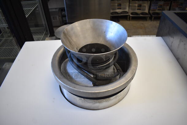 Round O Matic R-900 Stainless Steel Commercial Floor Style Dough Rounder on Commercial Casters. 115 Volts, 1 Phase. 36x28x44. Tested and Working! - Image 3 of 7