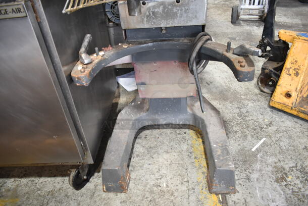 Precision PD-60 Metal Commercial Floor Style 60 Quart Planetary Dough Mixer w/ Bowl Guard. 220 Volts, 3 Phase.  - Image 2 of 6