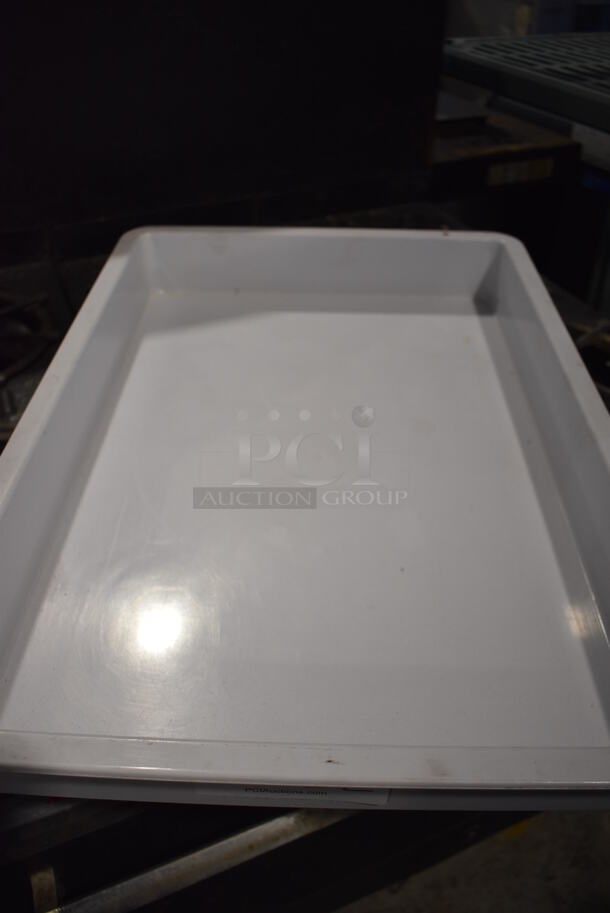 22 White Poly Dough Bins. 18x26x3. 22 Times Your Bid! - Image 5 of 5