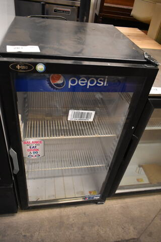 QBD DC7-HC Metal Commercial Mini Cooler Merchandiser. 115 Volts, 1 Phase. Tested and Working!