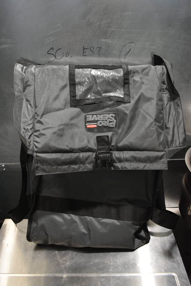 6 BRAND NEW IN BOX! Rubbermaid Pro Serve Insulated Food Carrying Bags. 6 Times Your Bid! - Image 1 of 8