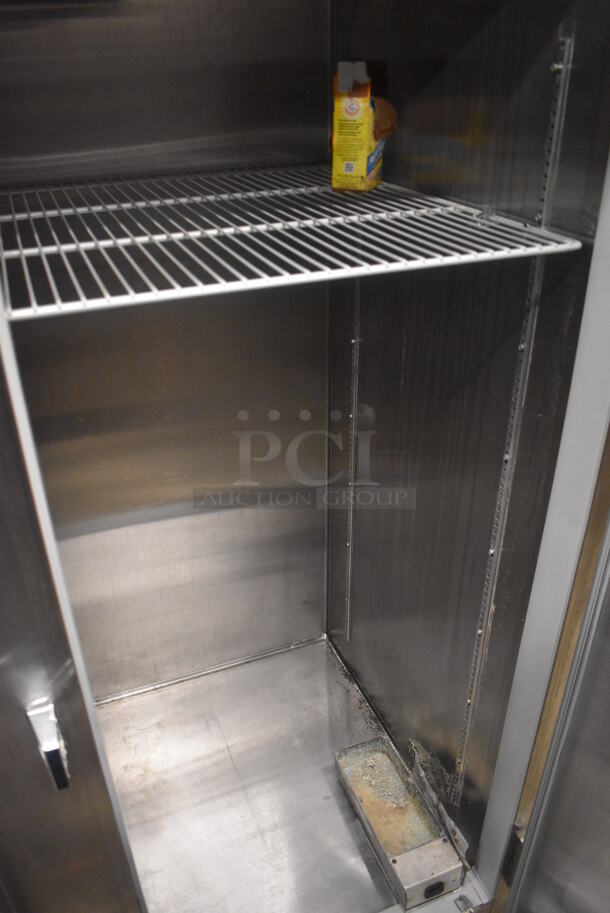 Continental 2FE-SS Stainless Steel Commercial 2 Door Reach In Freezer on Commercial Casters. 115 Volts, 1 Phase. 57x34x82. Tested and Working! - Image 4 of 6