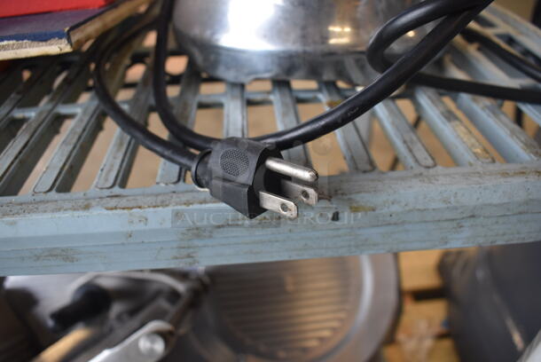 Sunkist 8-RA02 Stainless Steel Commercial Countertop Juicer. 115 Volts, 1 Phase. 8x11x13. Tested and Working! - Image 6 of 6