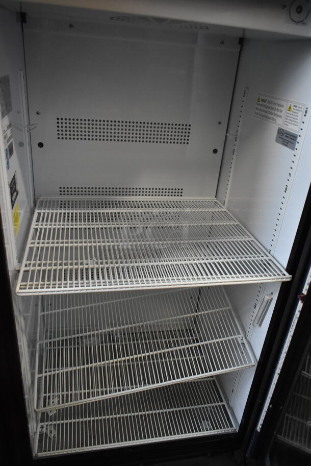 IDW G-10-F334B-HC Metal Commercial Single Door Reach In Cooler Merchandiser. 115 Volts, 1 Phase. Tested and Working! - Image 2 of 3