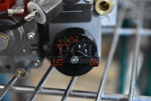 BRAND NEW! Pucada GMV985A-00N Metal Gas Valve. - Image 8 of 11