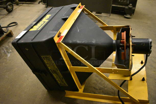 Meyer Metal Mini Spreader. (CSS) - Image 2 of 11