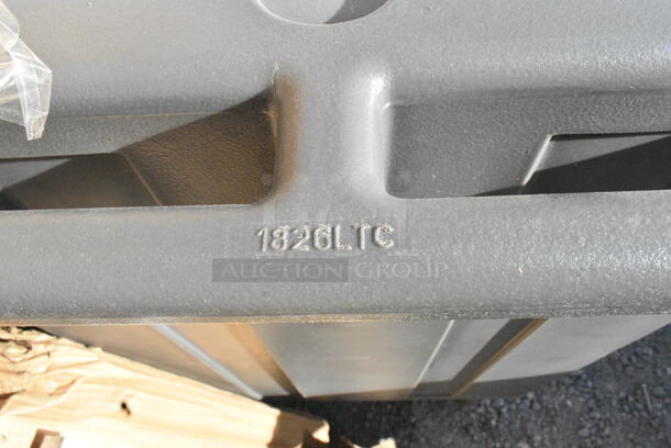 BRAND NEW SCRATCH AND DENT! Cambro 1826LTC Gray Poly Portable Ice Bin on Commercial Casters. - Image 4 of 5