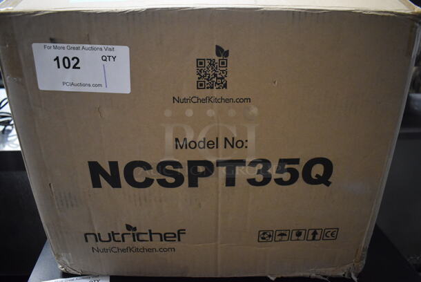BRAND NEW IN BOX! Nutrichef NCSPT35Q Stainless Steel Commercial Stock Pot w/ Lid. 20x15x13 - Image 5 of 5