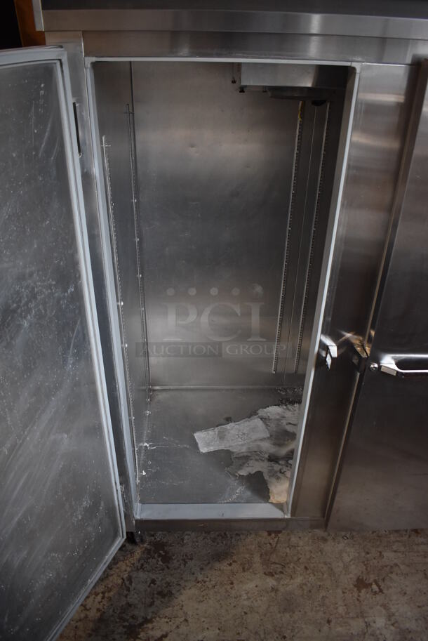 Continental 2FE Stainless Steel Commercial 2 Door Reach In Freezer on Commercial Casters. 115 Volts, 1 Phase. Tested and Working! - Image 3 of 5