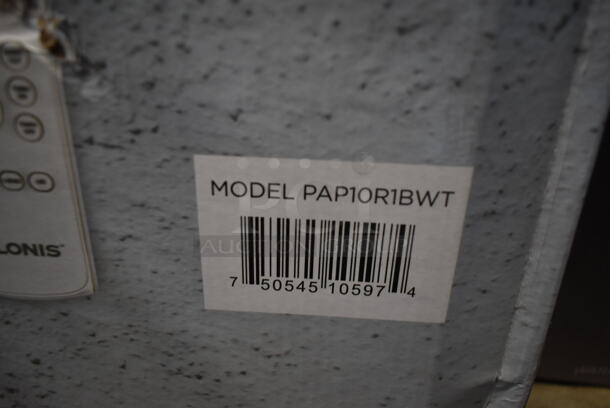 IN ORIGINAL BOX! Pelonis PAP10R1BWT Portable Air Conditioner. 10,000 BTU. 115 Volts, 1 Phase. - Image 7 of 9