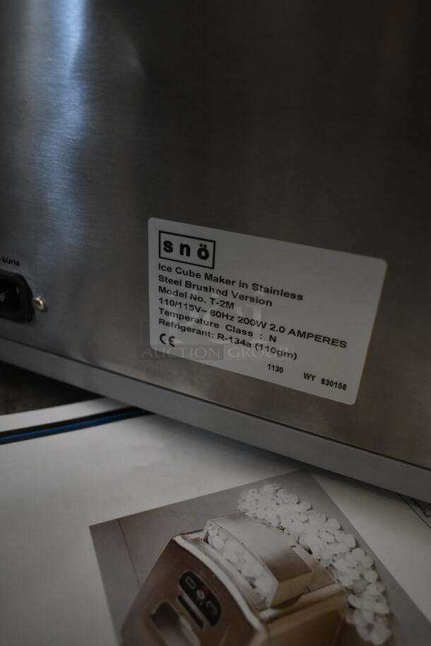BRAND NEW SCRATCH AND DENT! Whynter T-2M SNO Portable Ice Maker, Stainless Steel 35 lbs per day. 115 Volts, 1 Phase. Tested and Working! - Image 7 of 7
