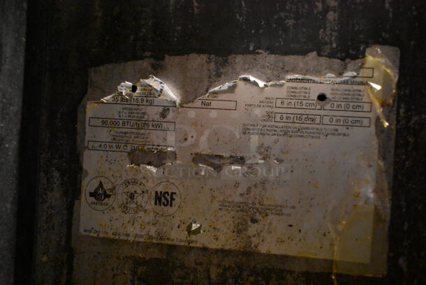 Stainless Steel Commercial Natural Gas Powered Deep Fat Fryer w/ 2 Metal Fry Baskets. 90,000 BTU.  - Image 5 of 6