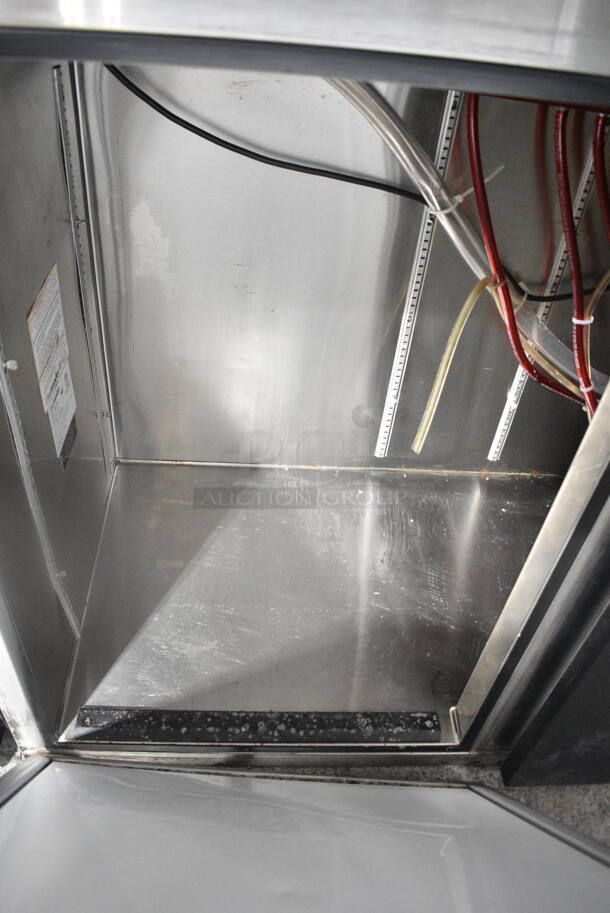 Glastender BB84-L1-BS(LRR) Metal Commercial 3 Door Direct Draw Kegerator w/ 3 Couplers. 115 Volts, 1 Phase. Tested and Working! - Image 3 of 5