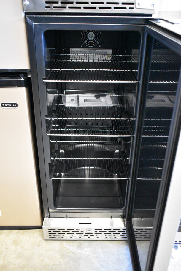 BRAND NEW SCRATCH AND DENT! Whynter BEF-286SB Stainless Steel Built-in or Freestanding 2.9 cu ft. Beer Keg Froster Beverage Refrigerator. 115 Volts, 1 Phase. Tested and Working! - Image 6 of 7