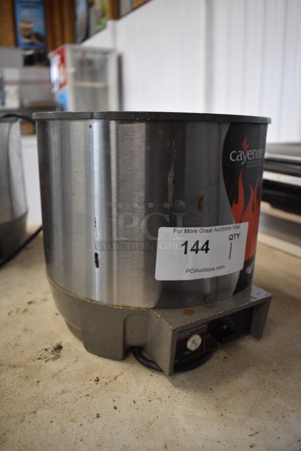 Vollrath HS-7 Stainless Steel Commercial Countertop Soup Kettle Food Warmer. 120 Volts, 1 Phase. 11x12x10. Tested and Working! - Image 3 of 8