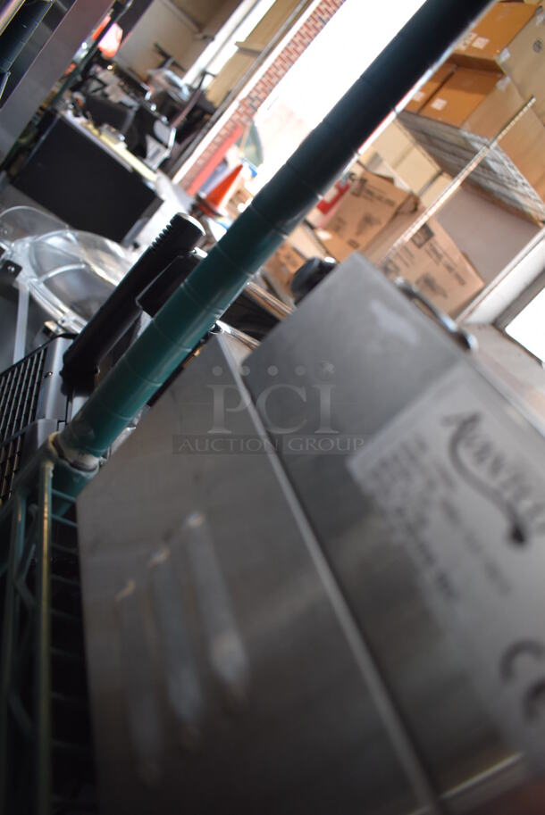 Avantco 177P85S Stainless Steel Commercial Countertop Electric Powered Dual Panini Press. 120 Volts, 1 Phase. 23x15x9. Tested and Working! - Image 6 of 7