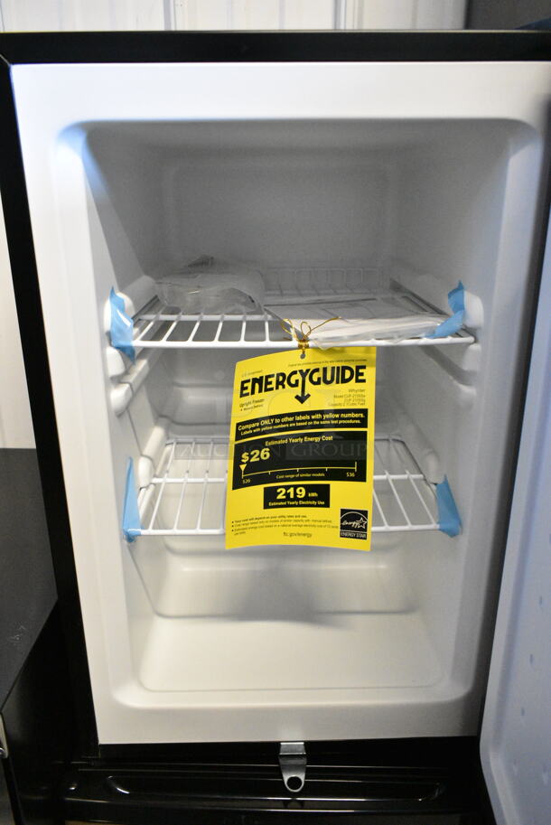 BRAND NEW SCRATCH AND DENT! Whynter CUF-210SSg Energy Star Stainless Steel Upright Freezer with Lock. 115 Volts, 1 Phase. Tested and Working! - Image 4 of 5