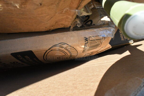 25 BRAND NEW Boxes Including 600DUN2036M Regency 20" x 36" Mobile Aluminum Dunnage Rack - 1600 lb. Capacity, 92150/027 Lancaster Table & Seating Rio Sea Moss Green Resin Side Chair, Solo Ultra Clear™ TN20 20 oz. Clear Straight Wall PET Plastic Cold Cup - 1000/Case, 500LSTRWLW Choice 9, 12, 16, 20, and 24 oz. Clear Sip-Through Lid with Extra-Wide Opening - 1000/Case, 500CC12 Choice Clear PET Customizable Plastic Cold Cup - 12 oz. - 1000/Case. 25 Times Your Bid!  - Image 7 of 12