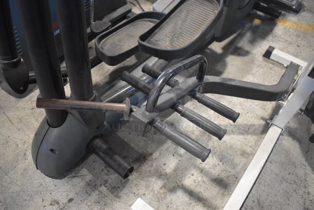 Yukon Metal Floor Style Workout Bench. 43x58x35  - Image 6 of 6