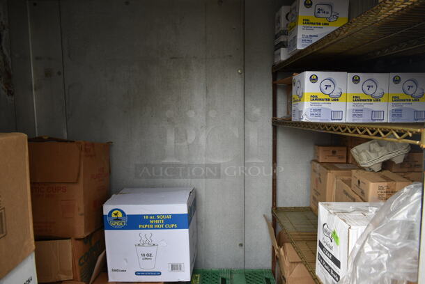 7'x5.5'x7' Walk In Box w/ Vollrath 17703-S 115 Volt, 1 Phase Evaporator. Unit Does Not Have a Compressor or Condenser as it Was Being Used as Dry Storage. BUYER MUST REMOVE: This Item CANNOT Be Transported; Must Pick Up By Appointment Only. Freon Will Be Removed Before Pick Up Day. (walk ins) - Image 4 of 6